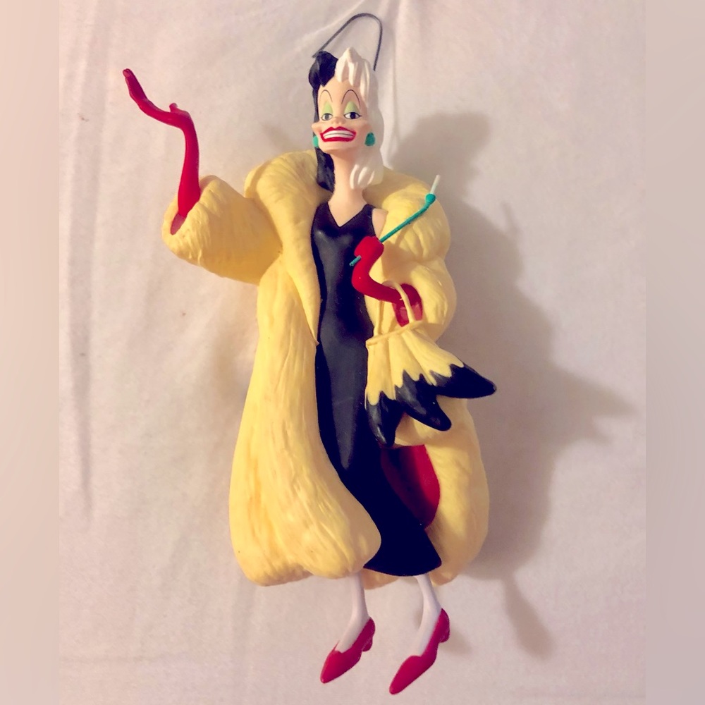 Collectible Cruell De Ville Christmas Ornament By Hallmark
